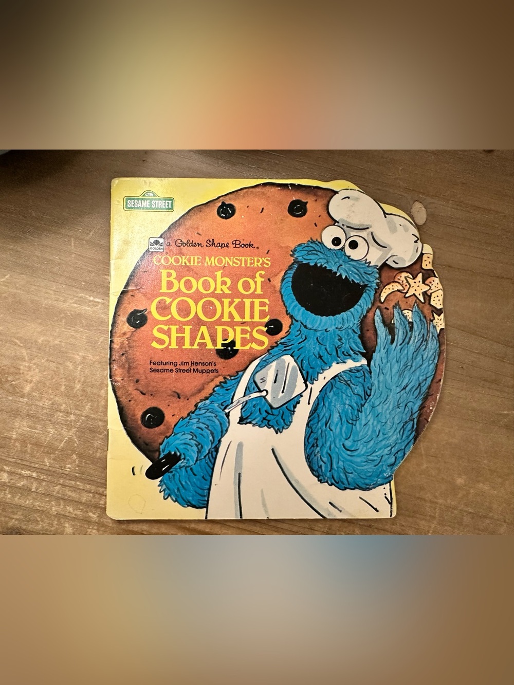 Sesame Street Cookie Monster’s Book of Cookie Shapes Golden books, 1979